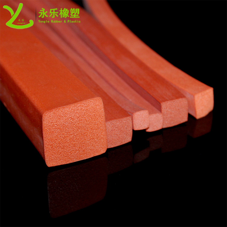 擠出硅膠密封條，耐高溫發(fā)泡硅膠條，阻燃硅膠發(fā)泡條