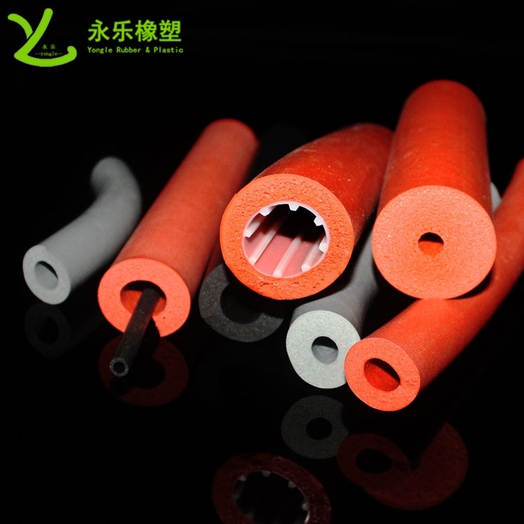 硅膠發(fā)泡管，耐高溫發(fā)泡硅膠管，保溫發(fā)泡硅膠管